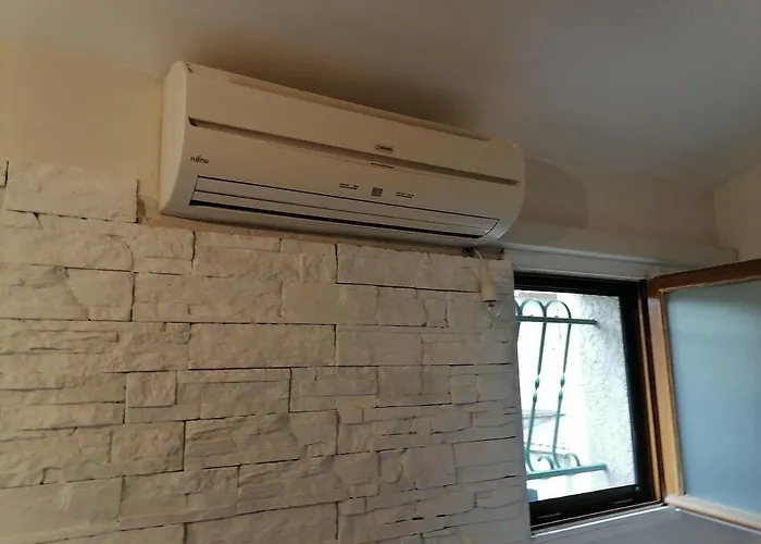 La Taurelle, Maison T3 Climatisee Avec Terrasse Au Coeur De Holiday home Gallargues-le-Montueux