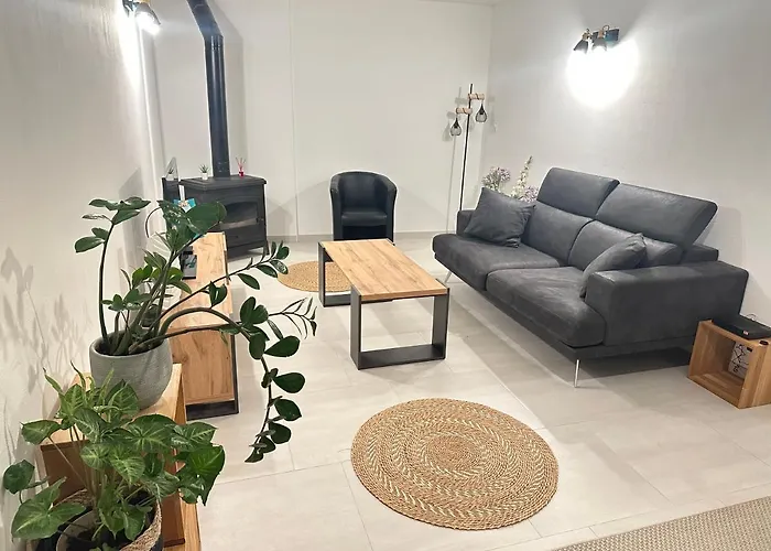 Tatil Evi La Taurelle, Maison T3 Climatisee Avec Terrasse Au Coeur De Gallargues-le-Montueux