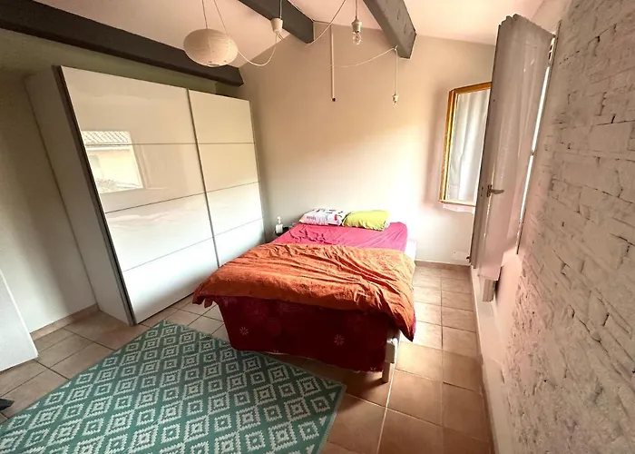 La Taurelle, Maison T3 Climatisee Avec Terrasse Au Coeur De Tatil Evi
